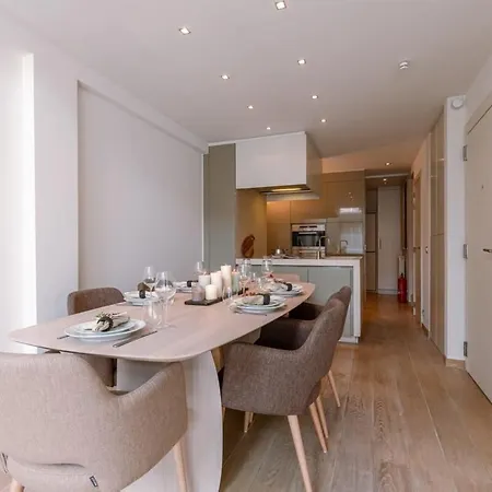 Apartment Huswell - Lovely And Open On Prime Location *